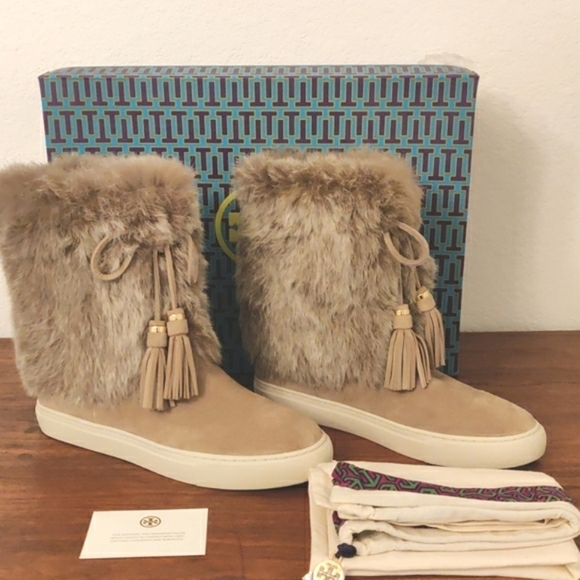 Tory Burch Anjelica Boot Rabbit Fur Split Suede Boots size 10 - Picture 1 of 15